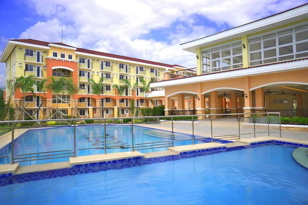 Ar02 1Bedroom Condo Unit With Free Pool, Hbo, Netflix & Wifi Davao Exterior foto